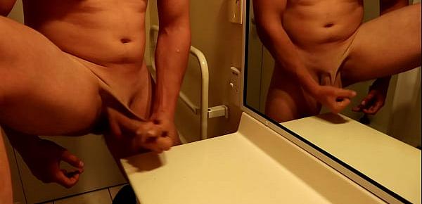  CUTE GUY JERKS OFF AND SHOOTS THICK LOAD OF HOT CUM OVER BATHROOM SINK! HD SOLO MALE ORGASM